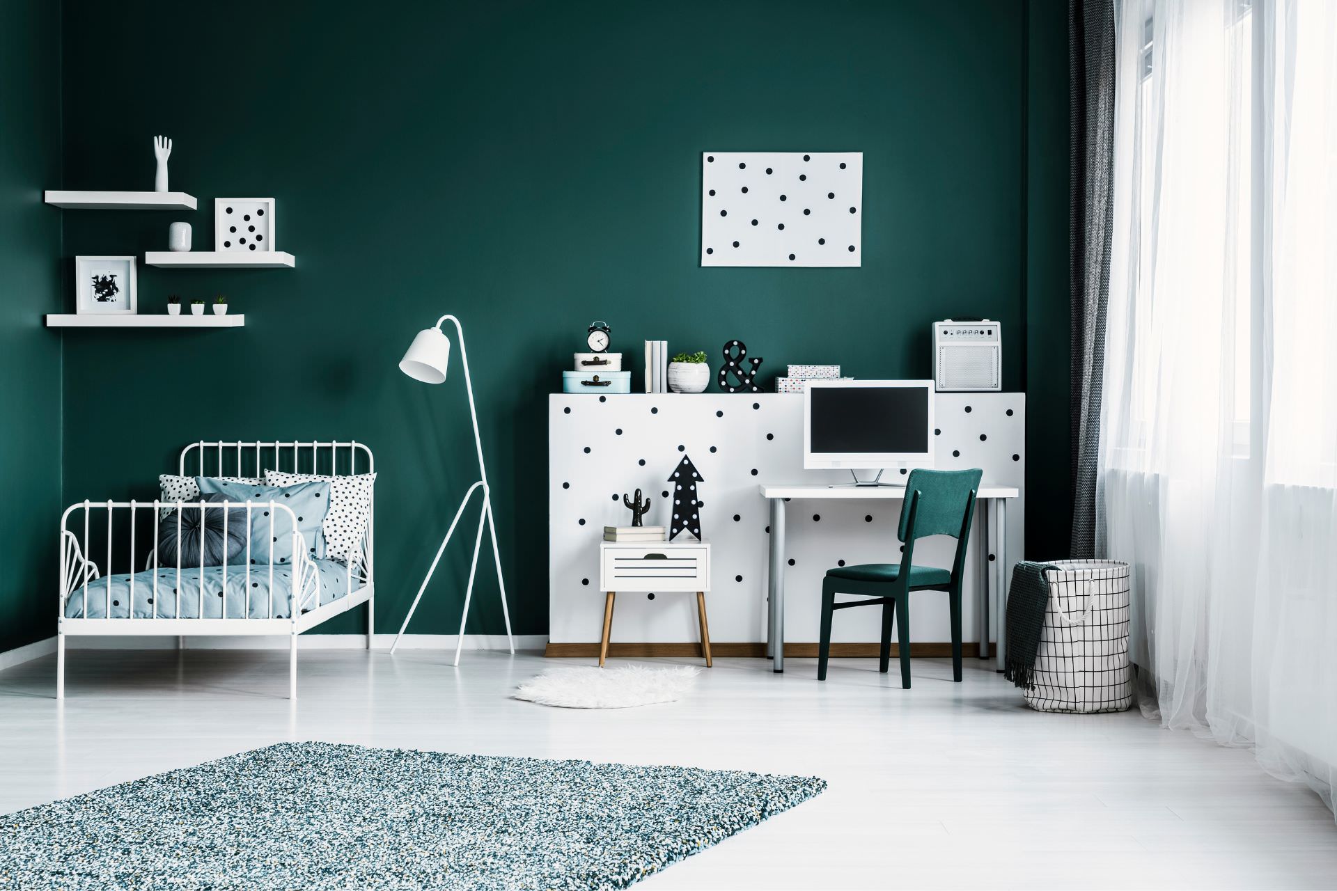 Meble do pokoju młodzieżowego – jak wybrać idealne wyposażenie?