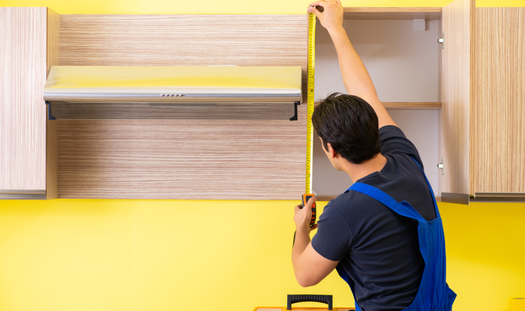 Jak zmierzyć przestrzeń pod meble na wymiar?