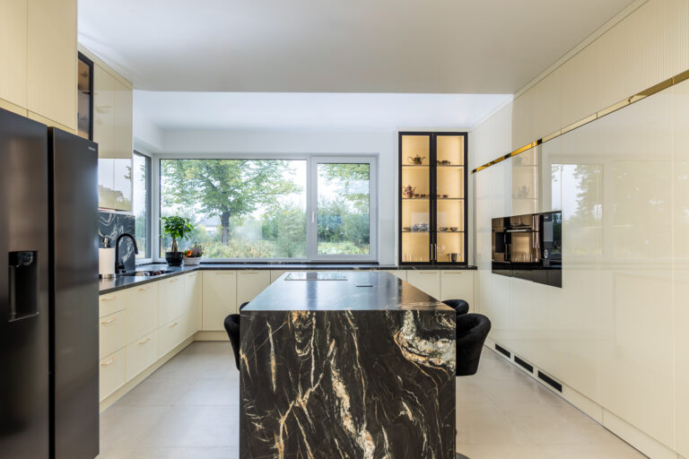 RYFLE & ZŁOTO & GRANIT BELVEDERE